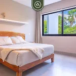 Ocean 2 Bedroom Condo In Playa Carmen - Beachclub
